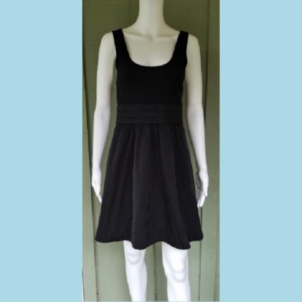 THEORY Black Jersey Top Dress 6